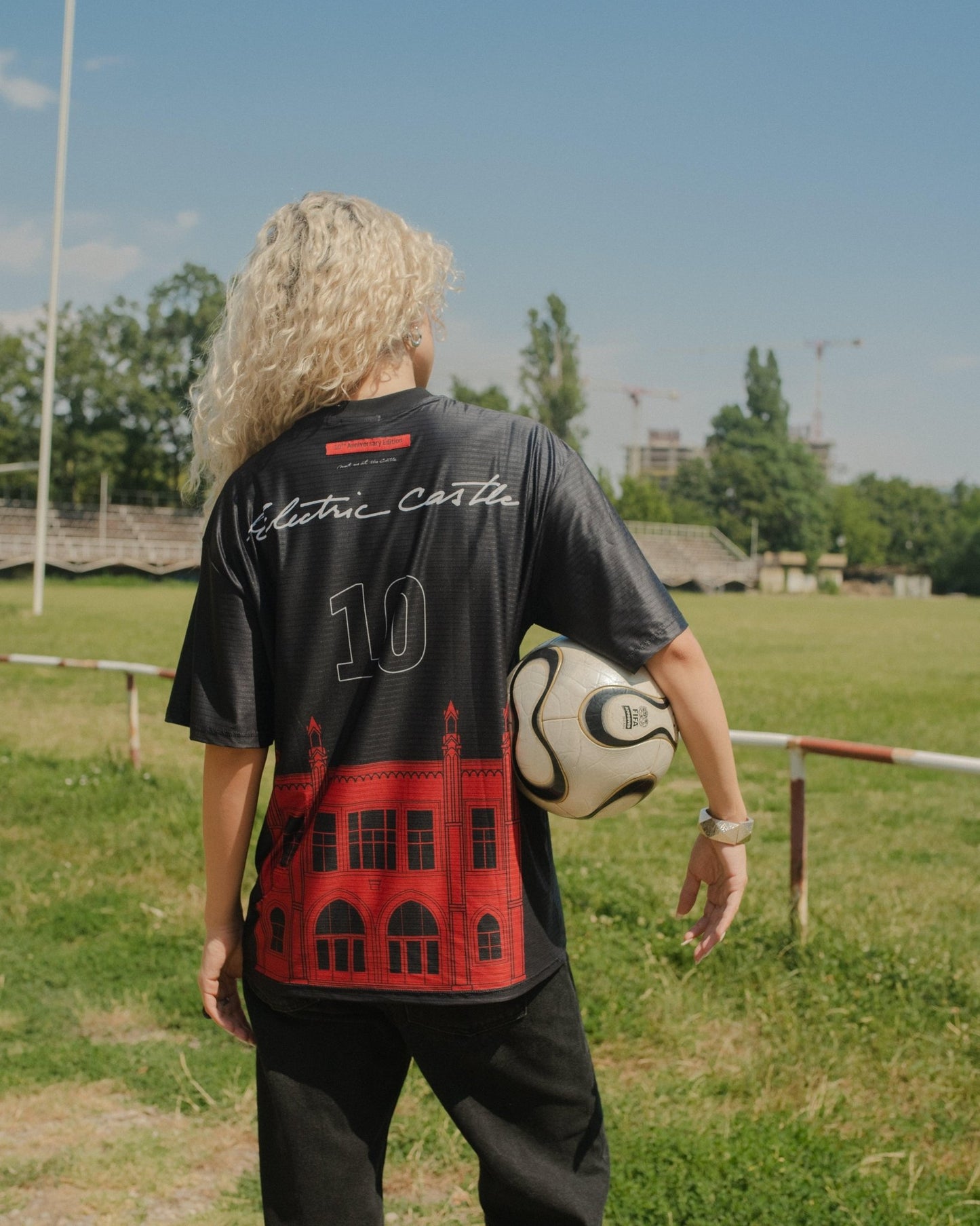 Electric Castle Football Shirt - Henotique